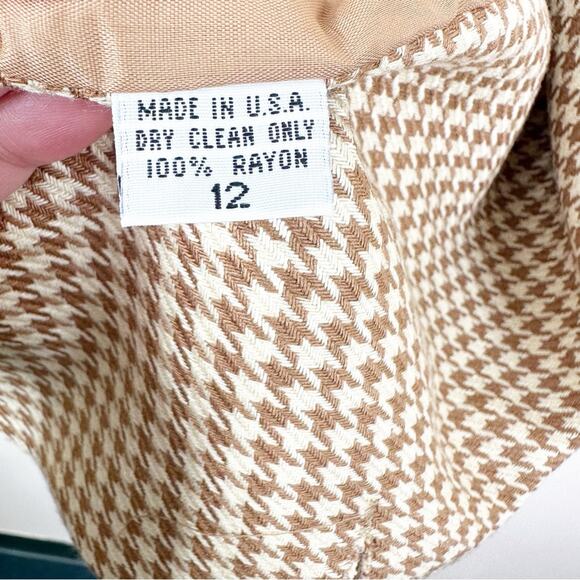 Vintage Gianni Sport Blazer Jacket Womens 12 Houndstooth Tan Neutral Equestrian - Picture 7 of 9
